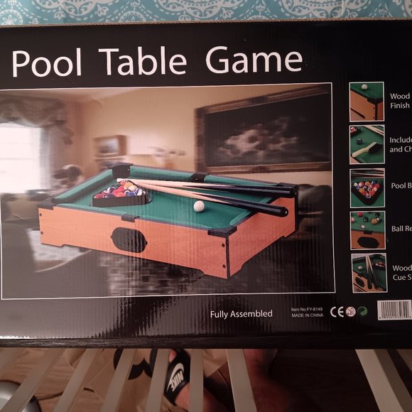 Pool Table Game - Picture 1 of 2
